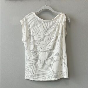 Off White Tropical Patterned Women's Top